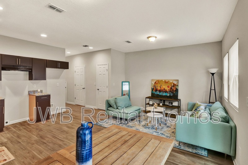 Jacksonville Townhome: 6033 Carolines Ct