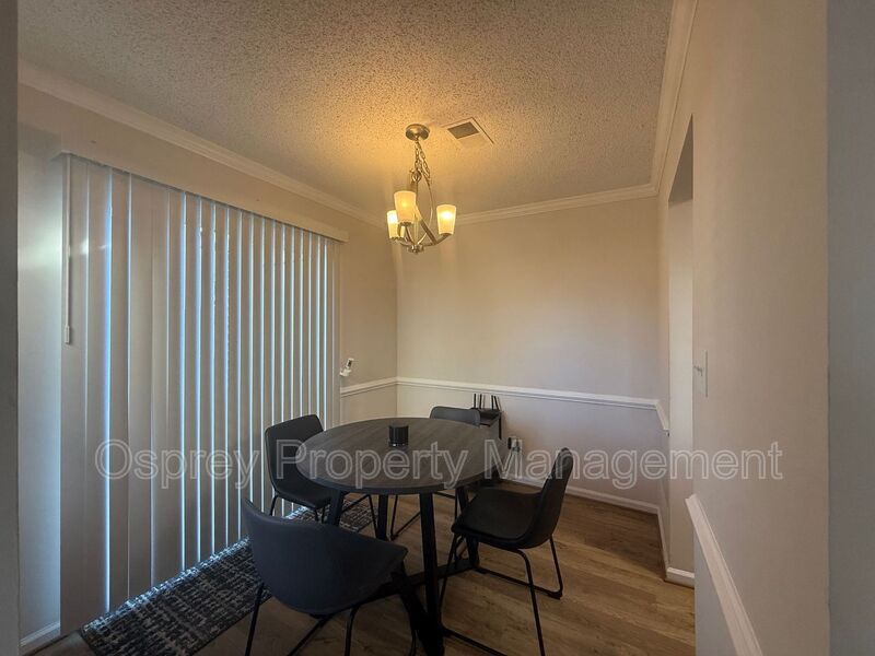 BeautifullyTownhome in Sought-After Indian Lakes * Ask Abut Our Zero Deposit* - Photo 4