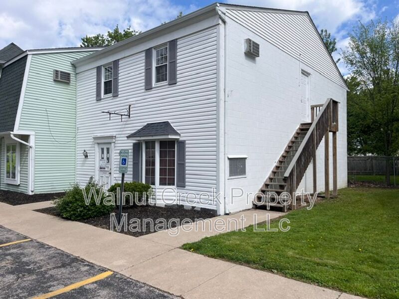 Lorain Condo: 4461 Oberlin Avenue