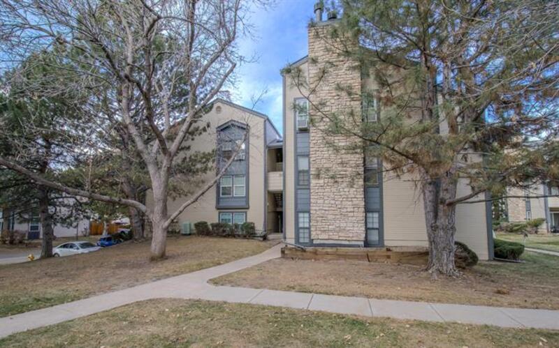 Aurora Condo: 16103 E Alaska Pl
