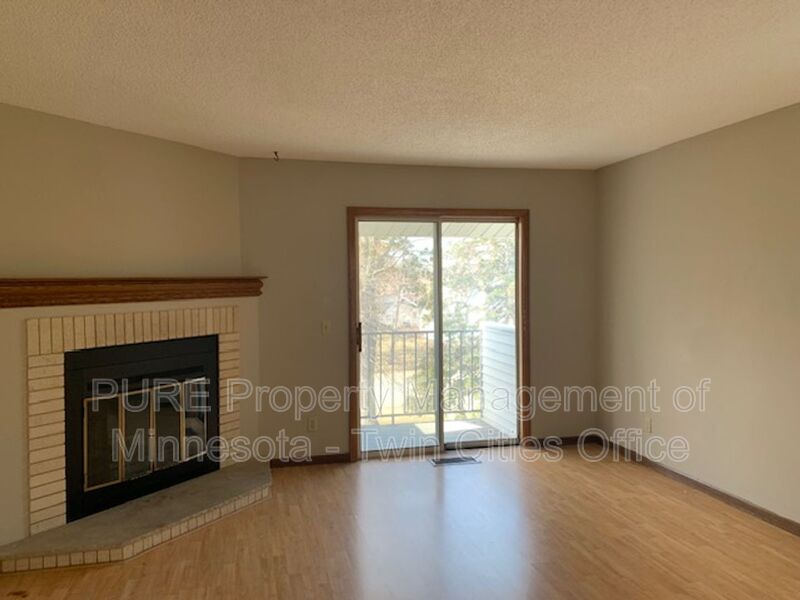 Lauderdale Condo: 1696 Pleasant St