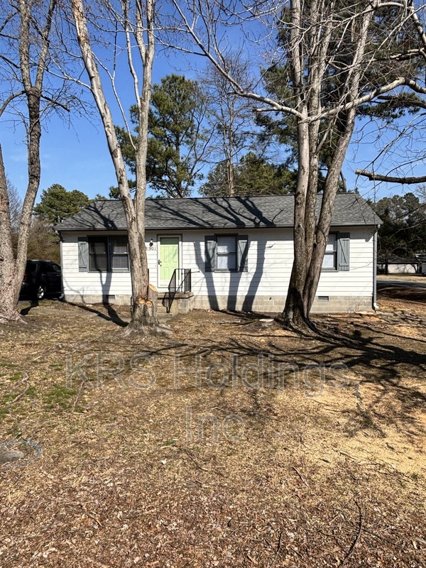 Henrico House: 8501 Ackley Ave