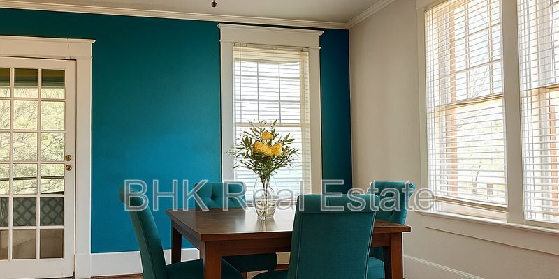 Dallas Condo: 4920 Victor St