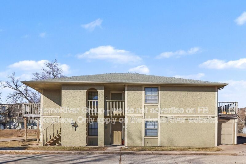 Raytown Condo: 8622 Lane Ave