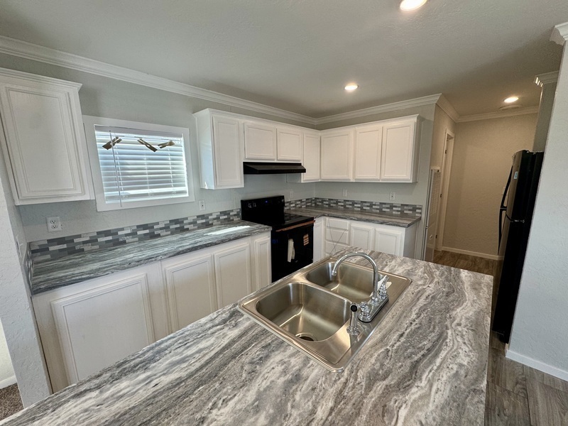 Dickinson House: 5109 Caicos Calle