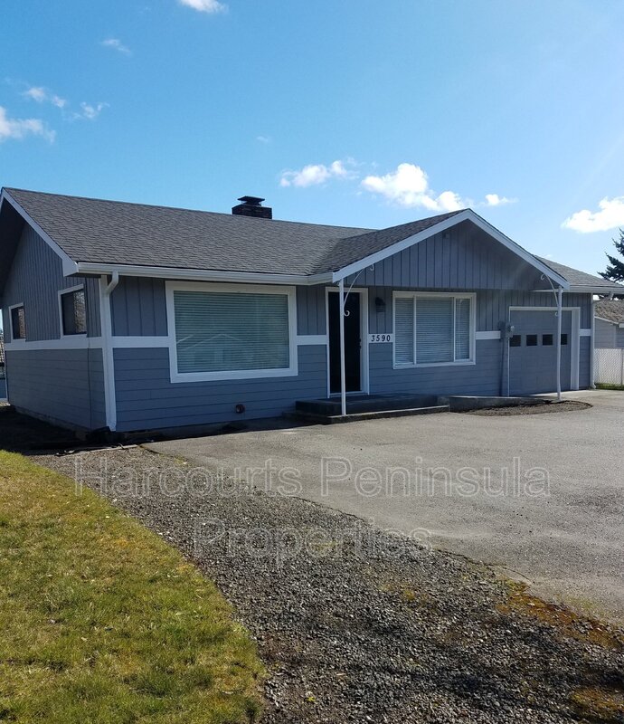 Silverdale House: 3590 NW Anderson Hill Rd