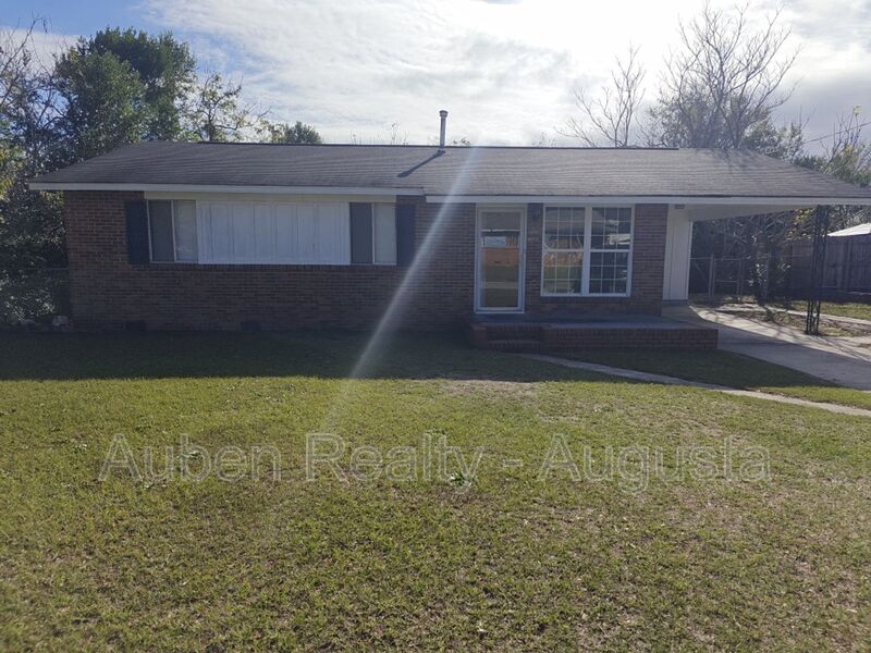 Augusta House: 3020 Jeanne Rd