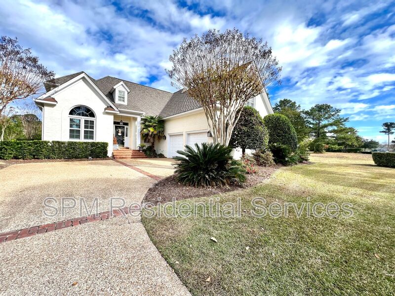 Wilmington House: 719 Arboretum Dr