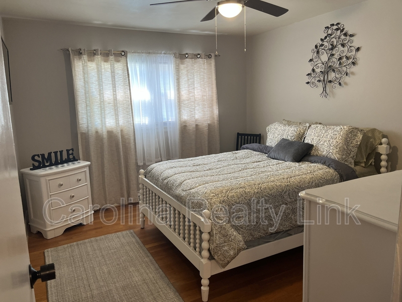 Charlotte House: Tuckaseegee Rd