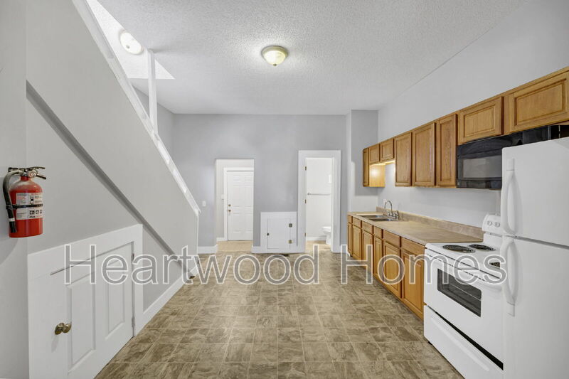 Columbia Condo: 117 Church Street
