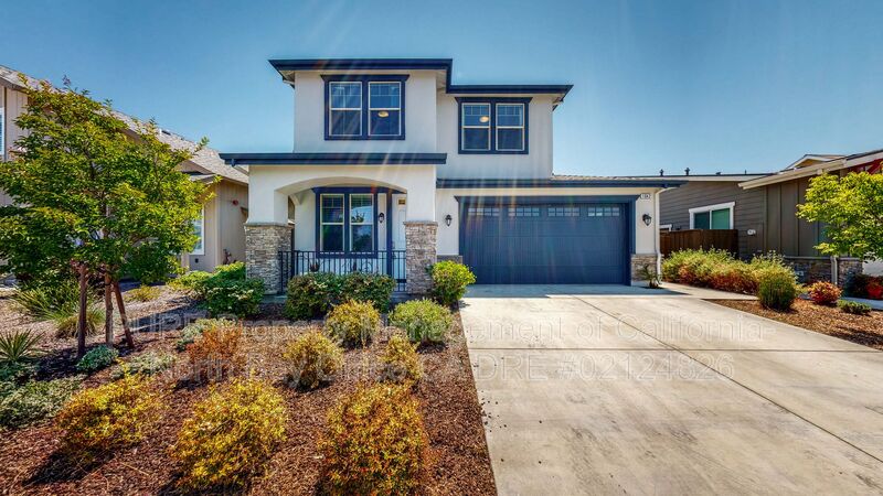 Santa Rosa House: 1642 Hopper Avenue