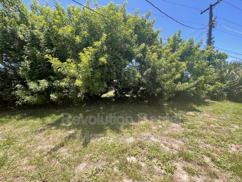 39 Ocean Shore Dr Ormond Beach FL 32176-3544 - Photo 3