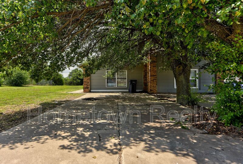 Oklahoma City Condo: 310 NW 118th Street