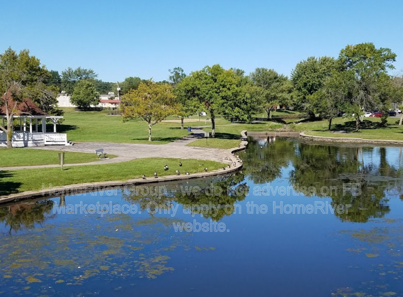 Blue Springs Condo: 110 SW 10th St