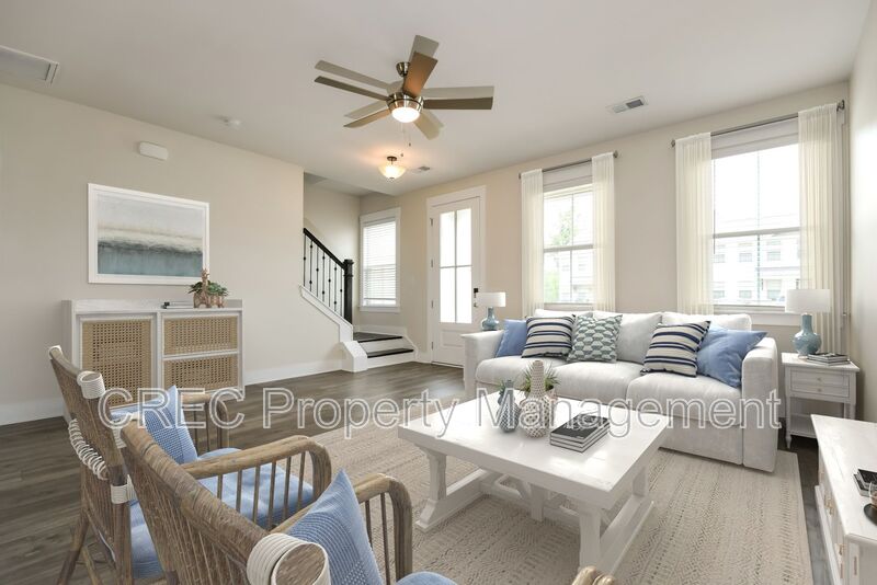 North Charleston House: 7811 Park Gate Drive