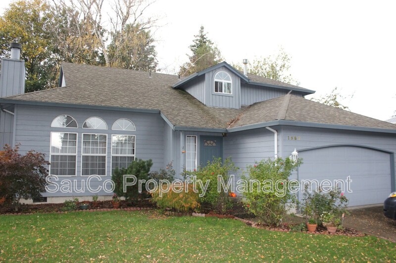 Hillsboro House: 1587 NE 57th Ave