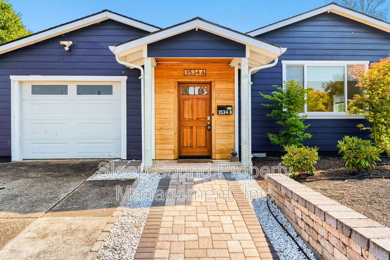 Portland Condo: 3534 N Alaska Pl