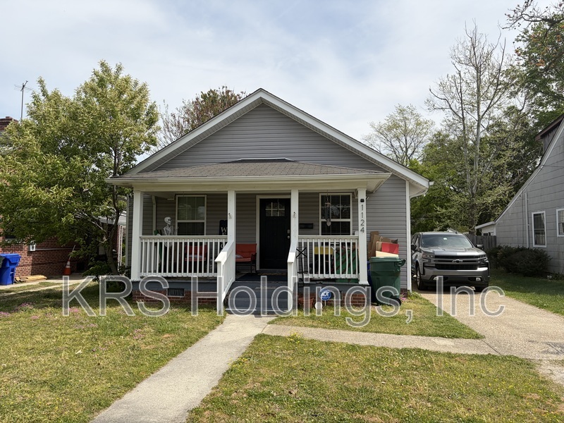 Suffolk House: 1124 Myrtle Street