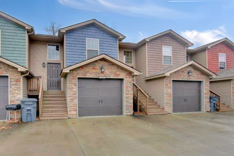 Clarksville Townhome: 1718-H Thistlewood Dr