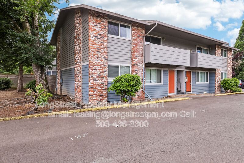 Beaverton House: 4085 SW 160th Ave