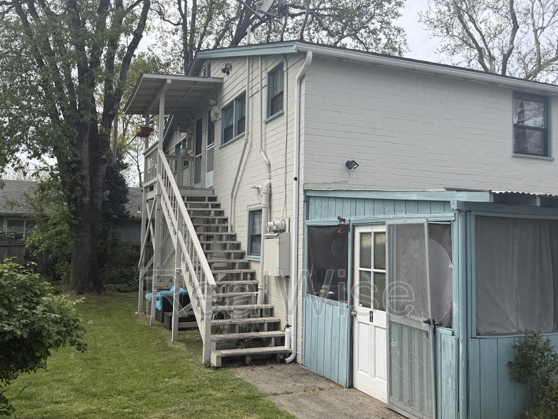 Grants Pass Condo: 1628 Leonard Rd