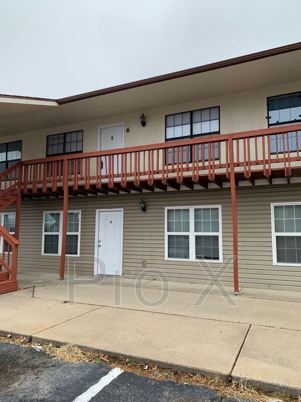 Joplin Condo: 1015 S St Louis Ave