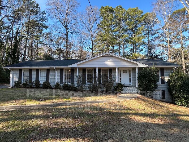 Tucker House: 3434 Palace Ct