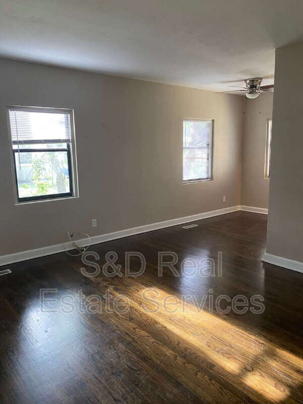 Winter Haven House: 407 Ave A SE