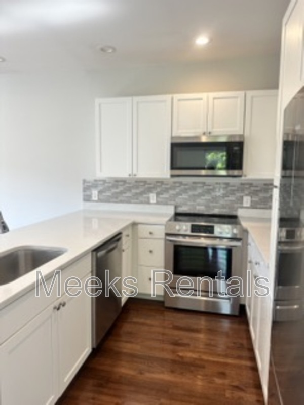 Hurricane Condo: 104A Sunnybrook Dr