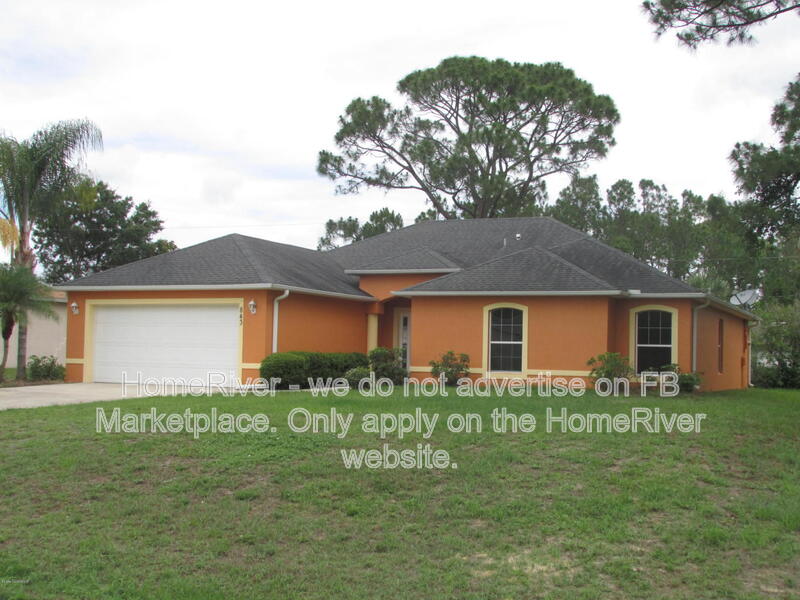 Palm Bay House: 843 Americana Blvd NW
