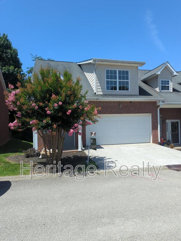 Knoxville Condo: 655 Yorkland Way - 1