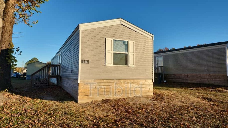 Rocky Mount House: 155 King Charles CT