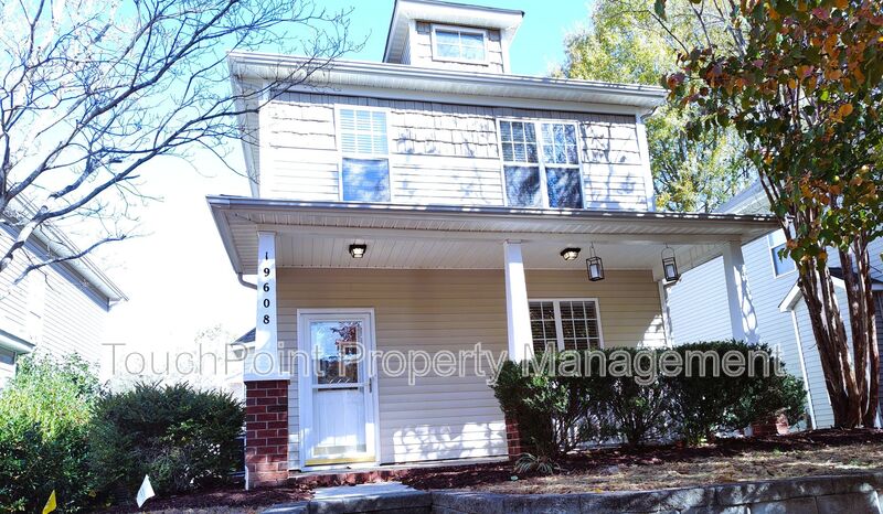 Cornelius House: 19608 Feriba Place