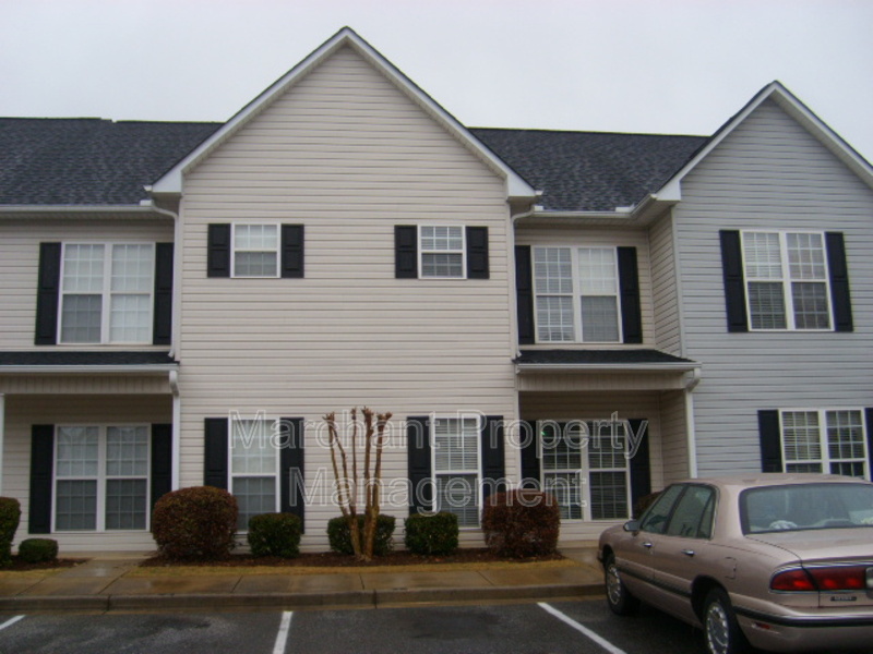 Mauldin Townhome: 22 Ridgestone Circle