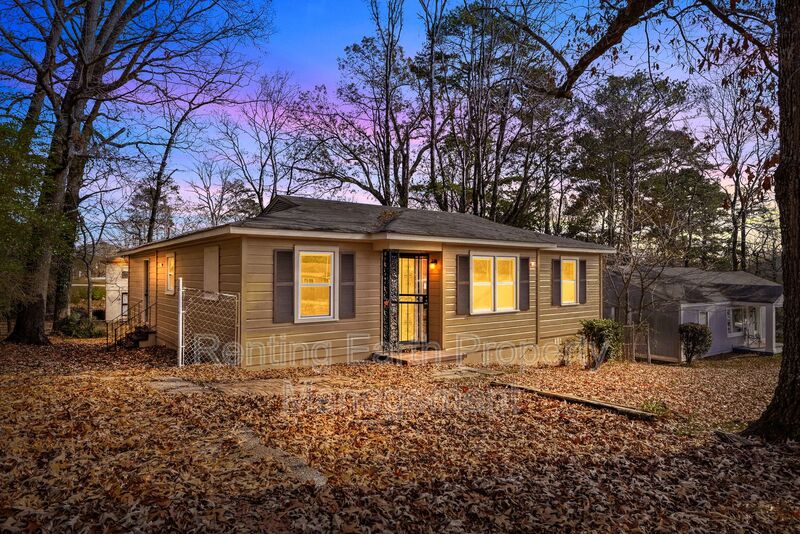 Birmingham House: 1317 Glenwood St