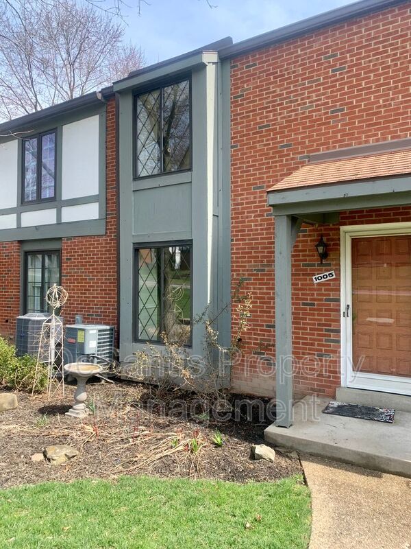 Request a Viewing for 1005 Sewickley Heights Dr Tenant Turner