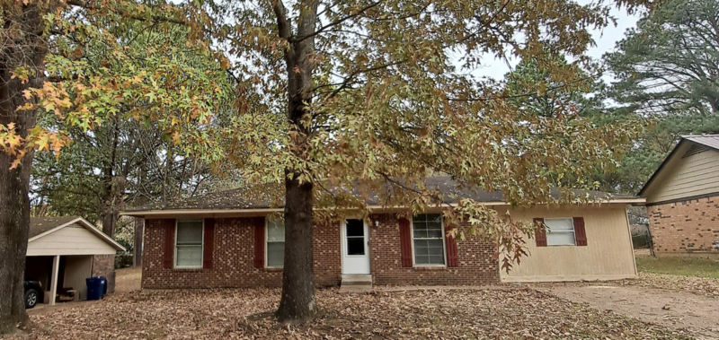 Horn Lake House: 5046 Gray Dr