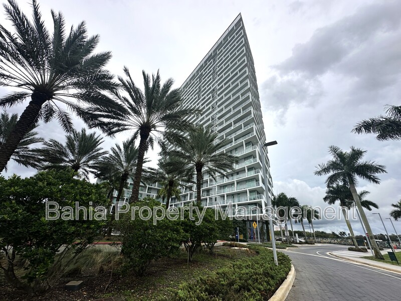Sunrise Condo: 2000 Metropica Way