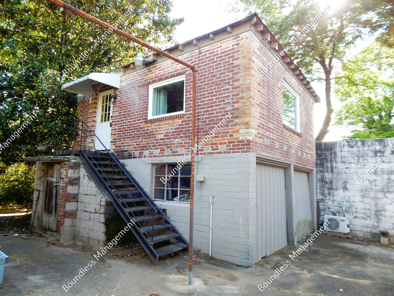 East Point House: 1410 Jefferson Ave