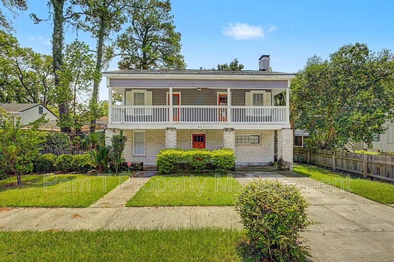 Savannah House: 815-B East 32nd Street--Upper