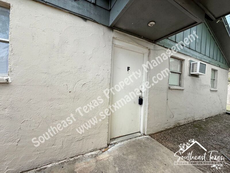 Beaumont House: 615 Adams Street