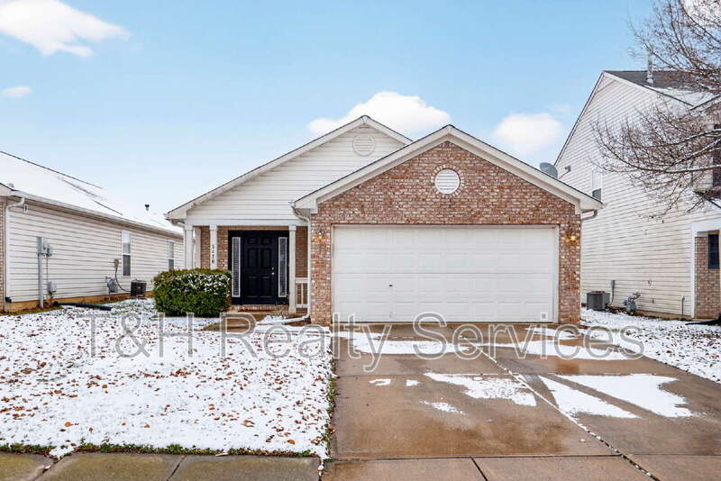 Indianapolis House: 5420 Powder River Court