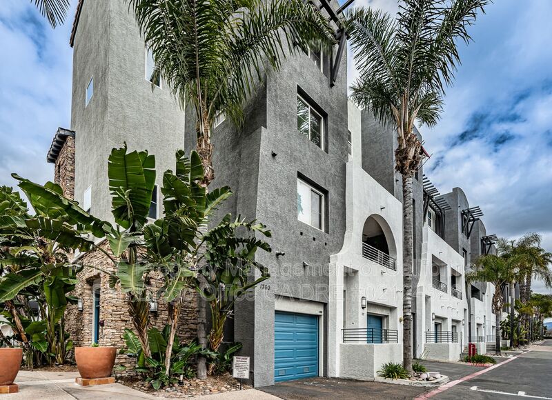 Chula Vista House: 1760 E Palomar St