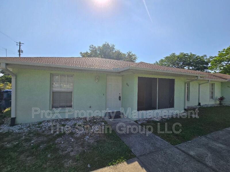 Winter Haven House: 1826 Lake Mariam Dr