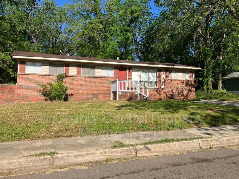 Birmingham House: 1232 Frisco St