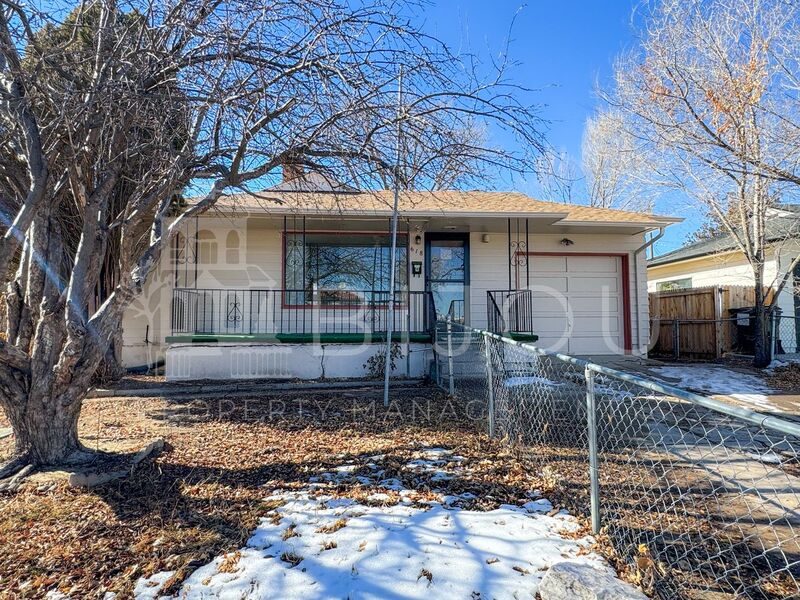 Colorado Springs House: 618 Prospect Lake Dr