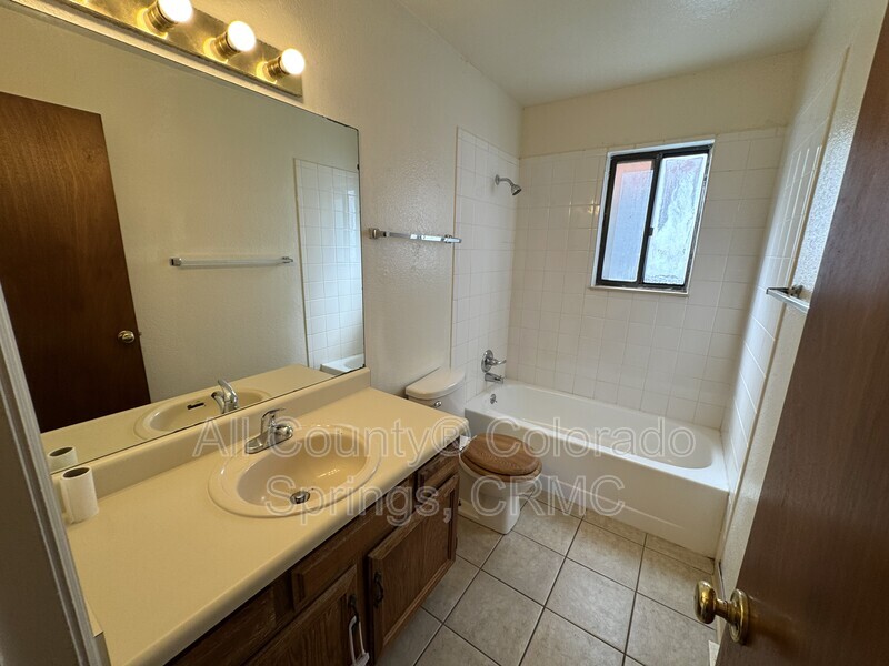 Main Rental Photo 13