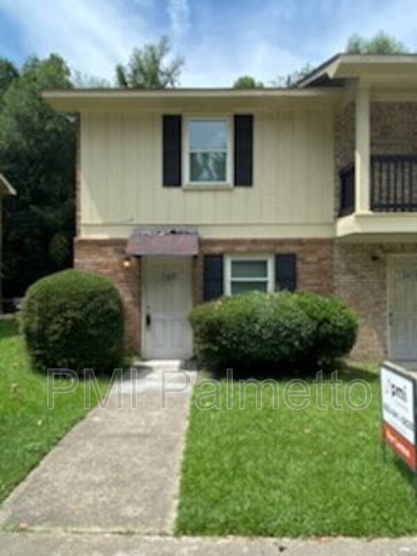 Columbia Condo: 3409 Brookwood Ct
