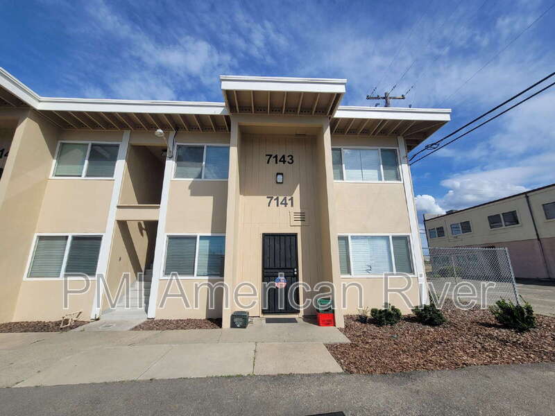 Sacramento Condo: 7143 Bacchini Avenue