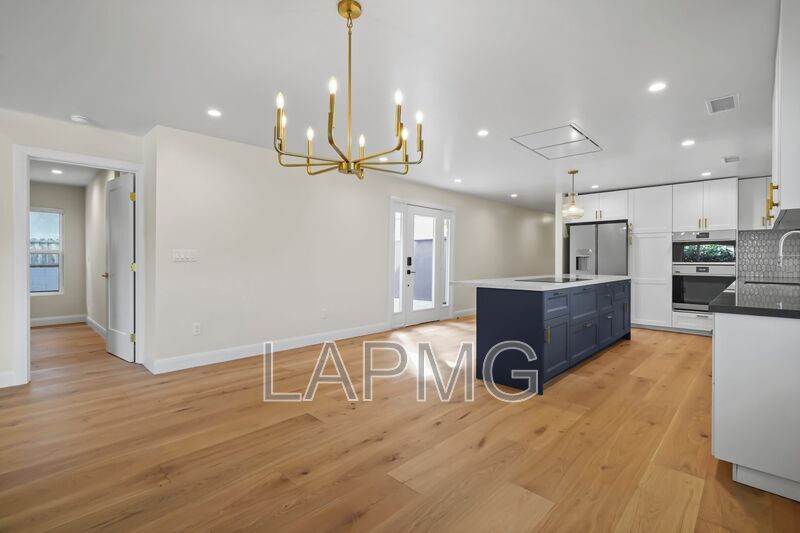 Los Angeles House: 4762 E. Charters Avenue